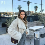 Oversized_Faux_Fur_Coat_in_Soft_Grey_with_Wide_Lapels1