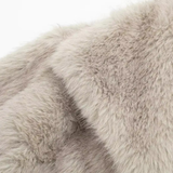 Oversized_Faux_Fur_Coat_in_Soft_Grey_with_Wide_Lapels9