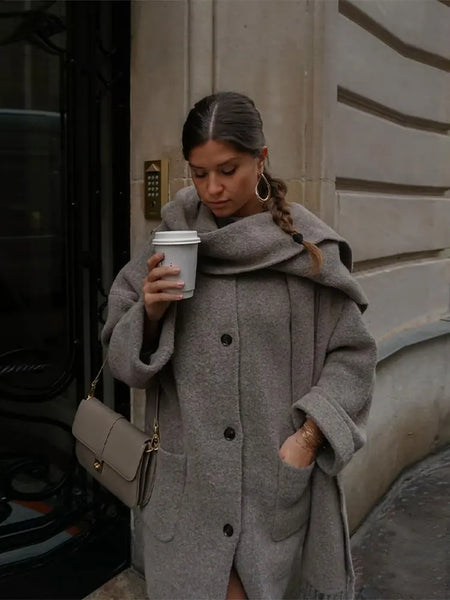 Oversized_Wool_Coat_with_Attac