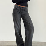 low-rise-parallel-jeans-black-grey1